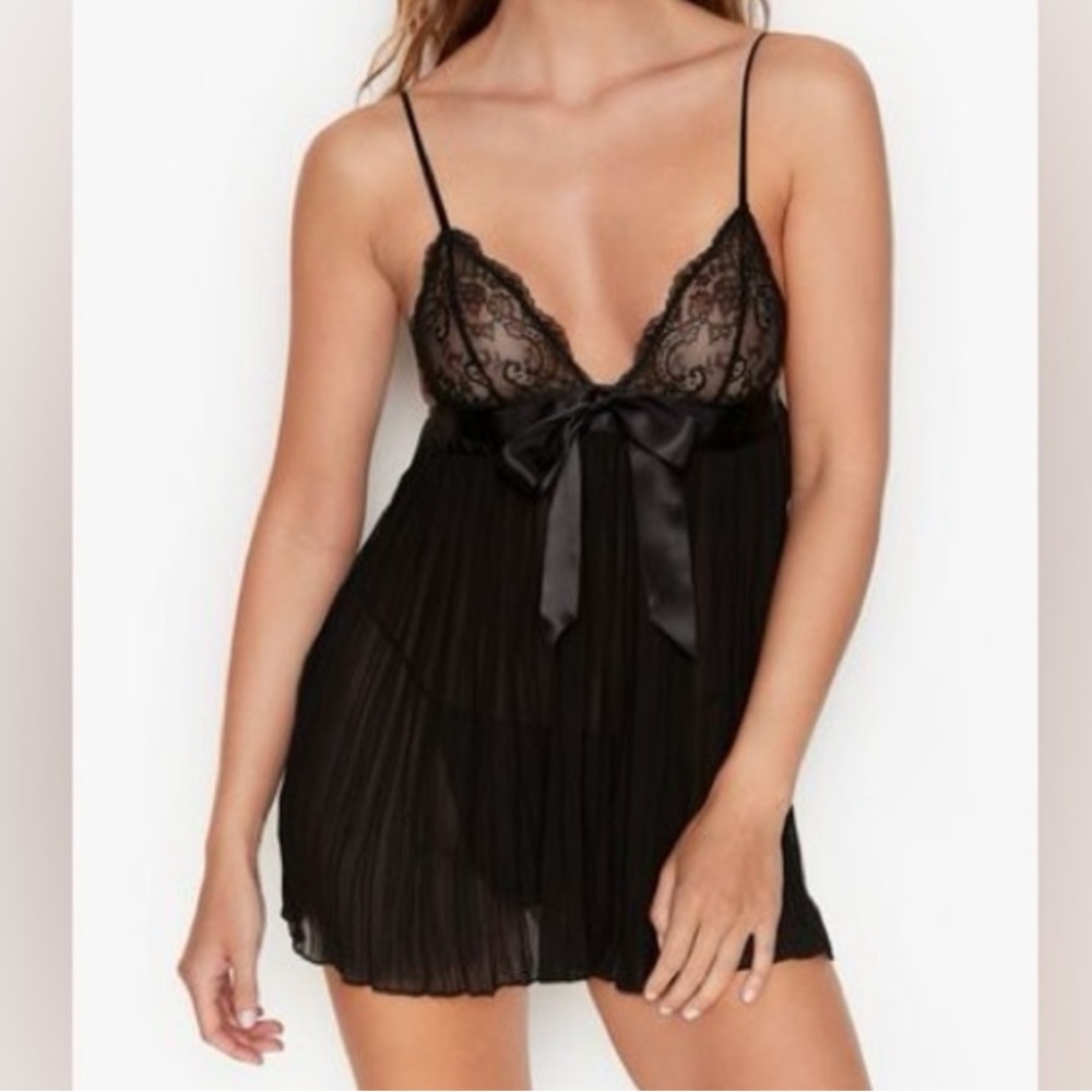 Victoria's Secret Black Lace Babydoll size small